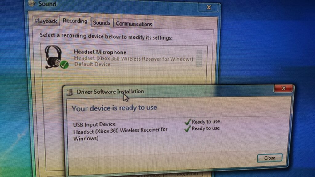 Microsoft Windows notification window, showing Xbox 360 WIreless Receiver for Windows & USB Input Device as "Ready to Use"